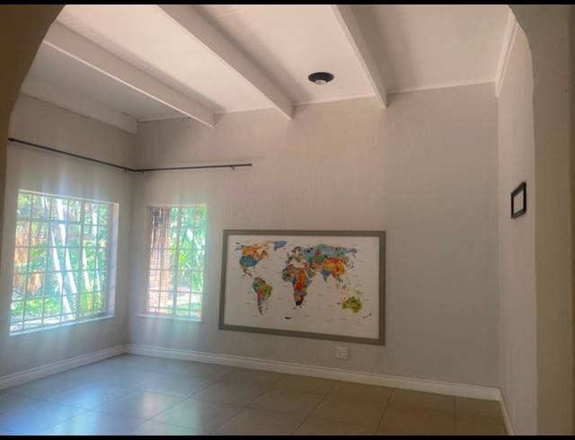 4 BEDROOM HOUSE FOR SALE IN CHROOM PARK